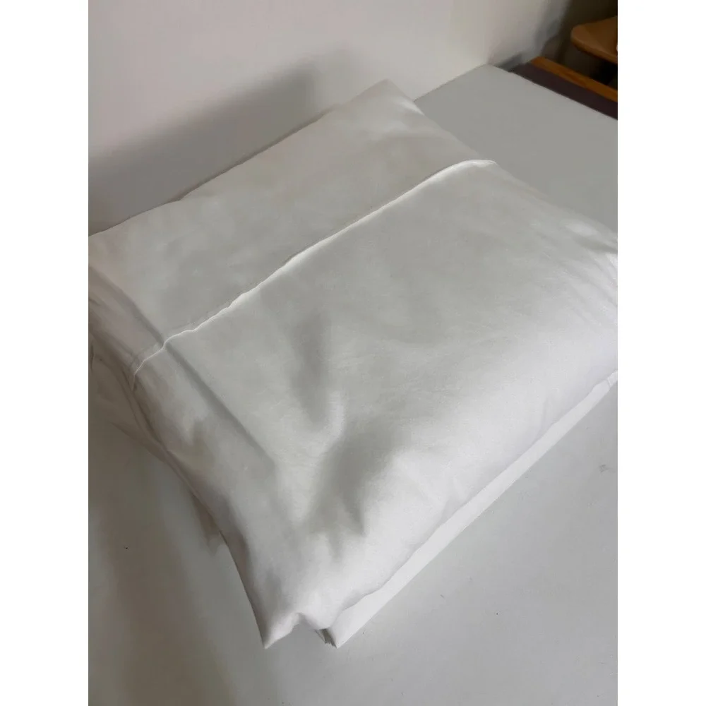 Pottery Barn Essential King Cal King Duvet Cover White Cotton w/ 2 Pleats 1 Flat